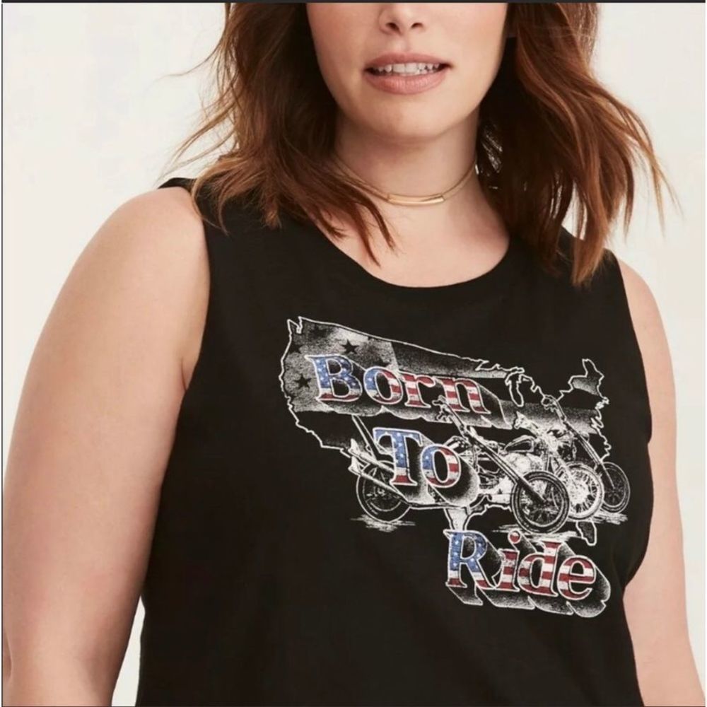 NWOT Torrid sleeveless tee